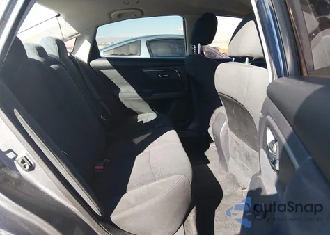 2015 Nissan Altima 2.5 Sv from USA, damaged, VIN 1N4AL3AP9FC108400